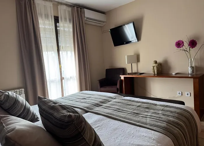 Hotel Guara Inluka Las Almunias